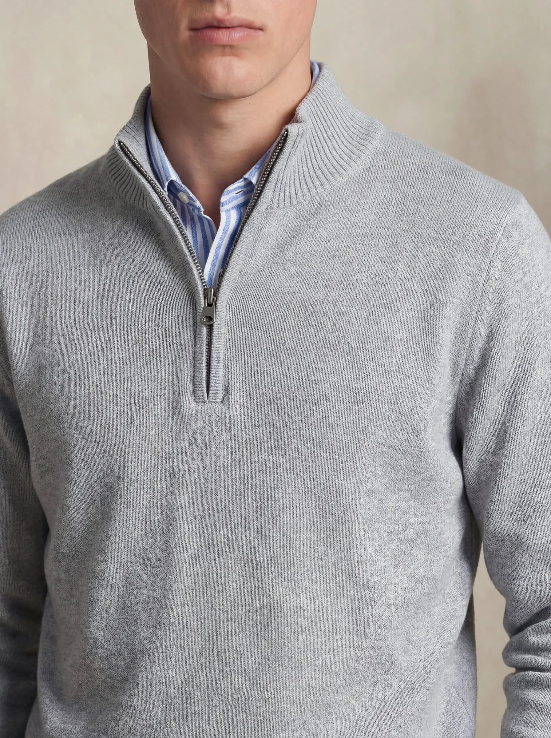 Classic Half-Zip Light Grey